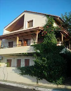 Apartmanhotel Staggia 3*