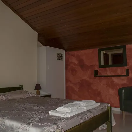 Staggia Hotel de apartamente