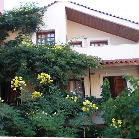 Aparthotel Staggia Sami (Kefalonia)